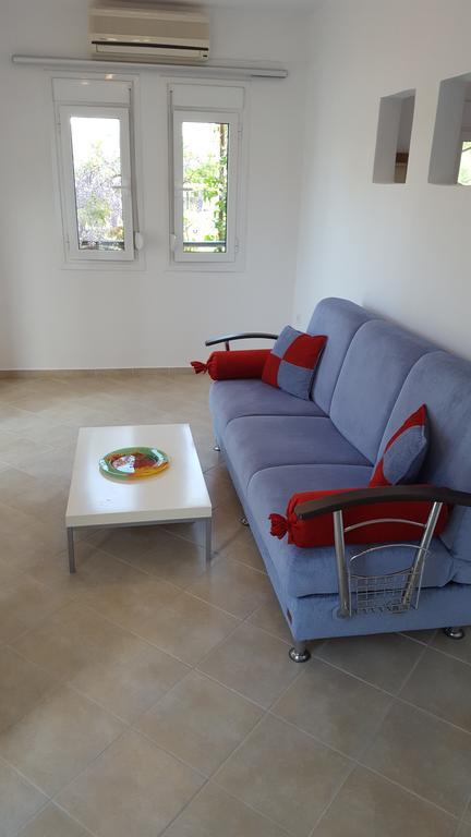 Nautilus Apartments Lesbos Island Exterior foto